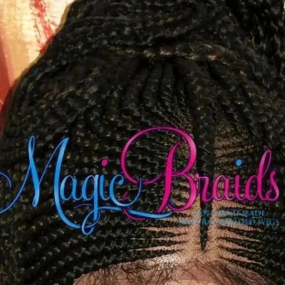 LILY - Picture 5 of 8